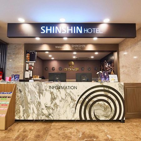 Shin Shin Hotel Busan Bagian luar foto