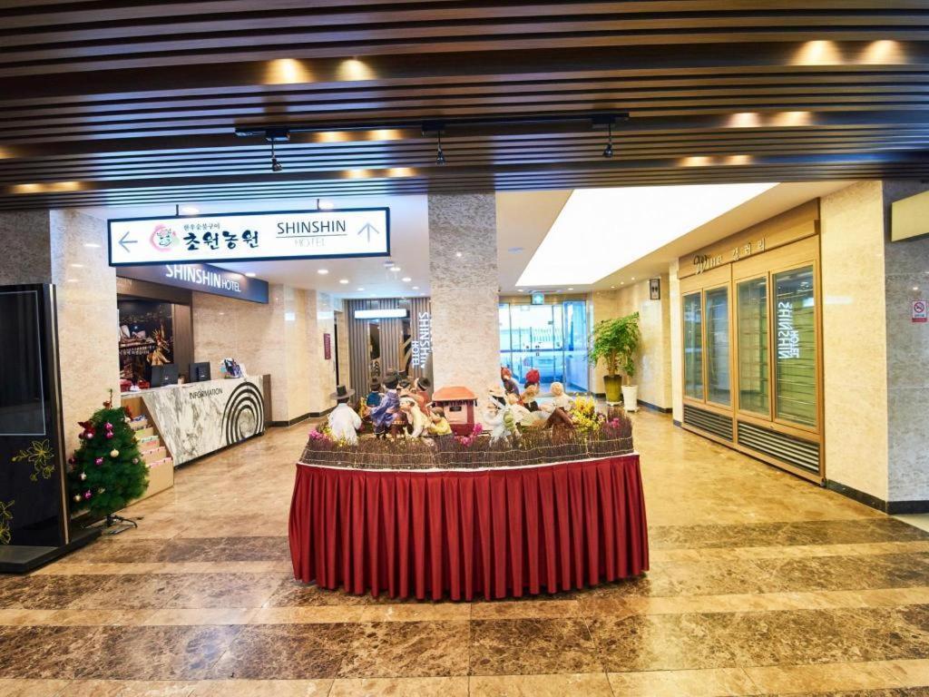 Shin Shin Hotel Busan Bagian luar foto