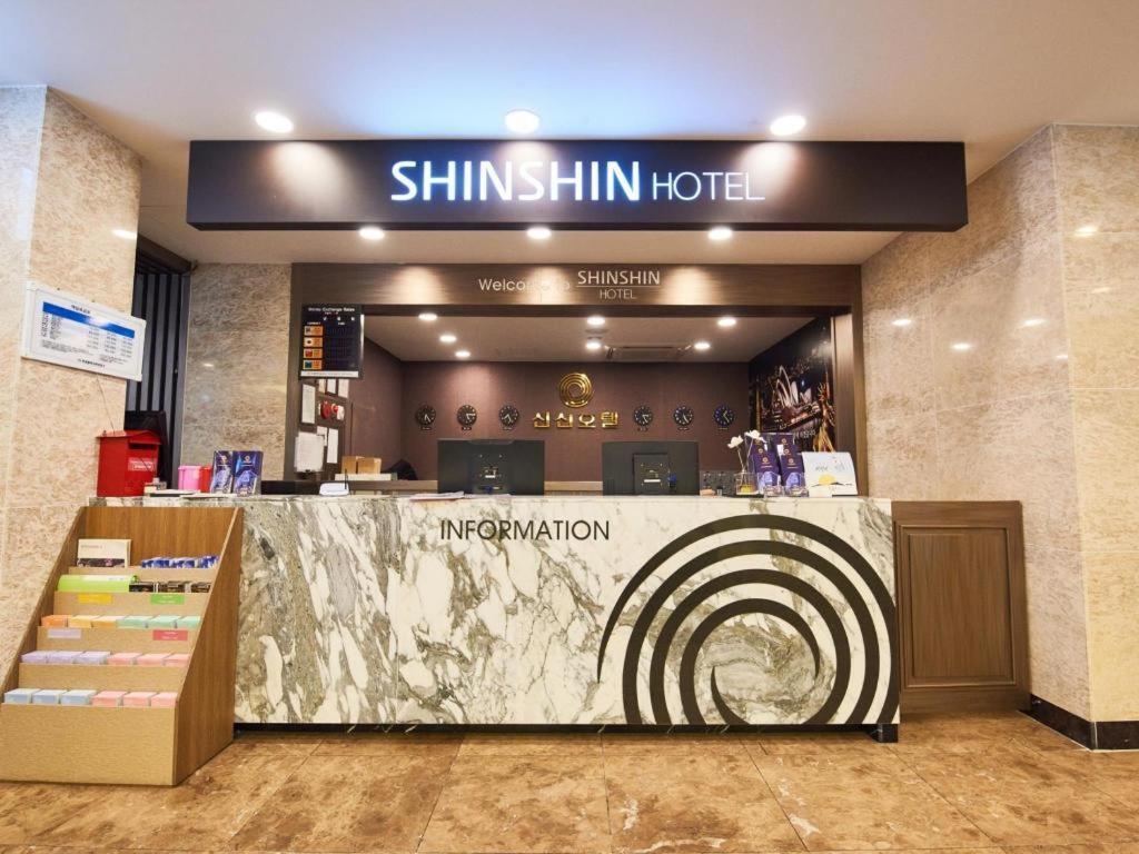 Shin Shin Hotel Busan Bagian luar foto