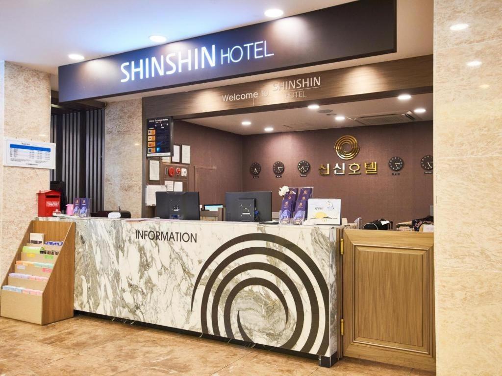 Shin Shin Hotel Busan Bagian luar foto